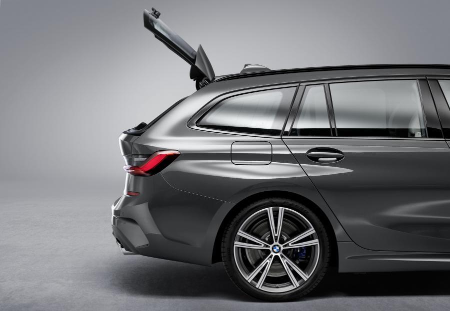 Детали экстерьера BMW 330i Touring M Sport (G21) 2019 года  (WW) (фото 7 из 93)